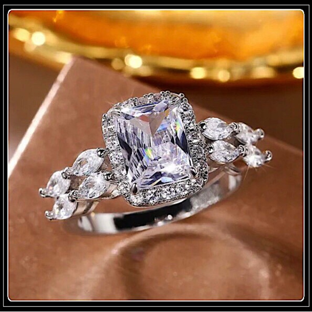 Clearance! NEW SILVER SQUARE CUT PRINCESS PAVE SIMULATED DIAMOND BAGUETTE RING